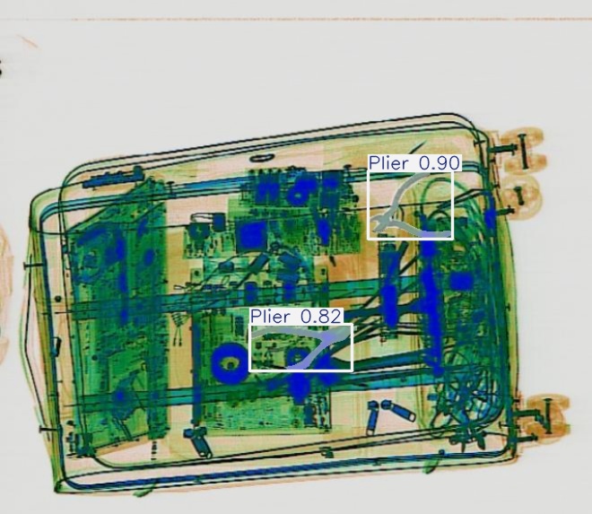 Detection preview by Segmentation_v8_large_300_train_300