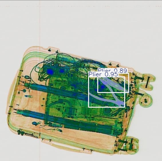 Detection preview by Segmentation_v8_large_300_train_300