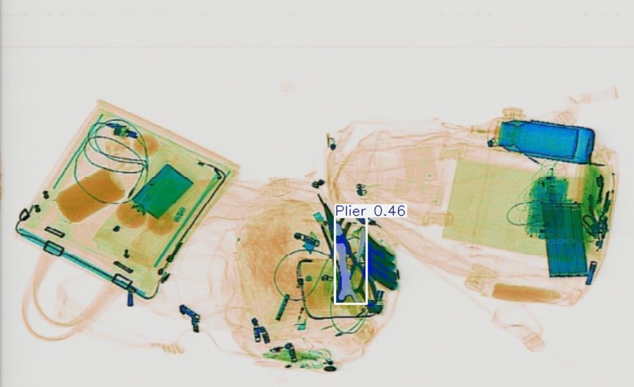 Detection preview by Segmentation_v8_large_300_train_300