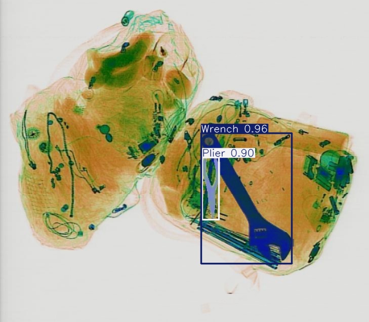 Detection preview by Segmentation_v8_large_300_train_300