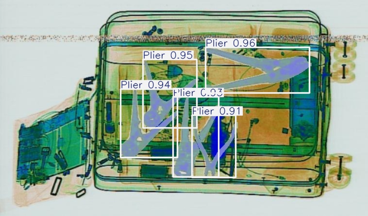 Detection preview by Segmentation_v8_large_300_train_300