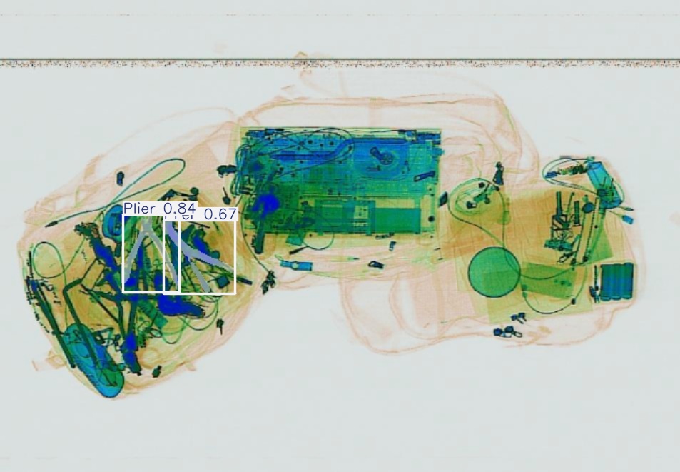 Detection preview by Segmentation_v8_large_300_train_300