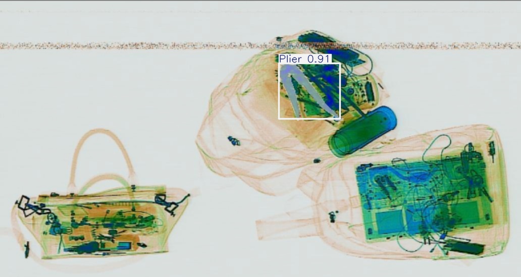 Detection preview by Segmentation_v8_large_300_train_300